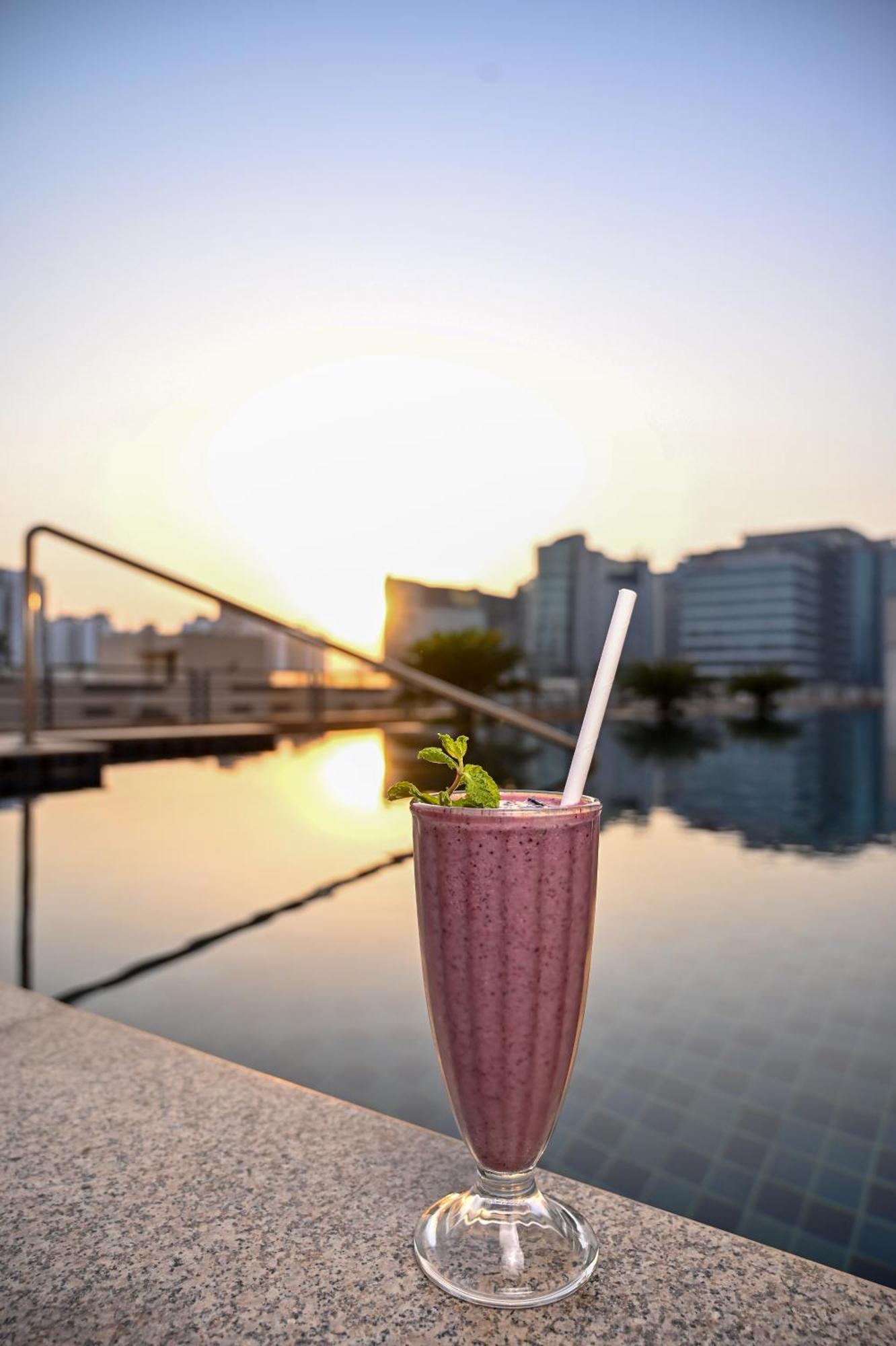 Alivaa Hotel Gurugram Sohna Road City Center Gurgaon Exterior photo